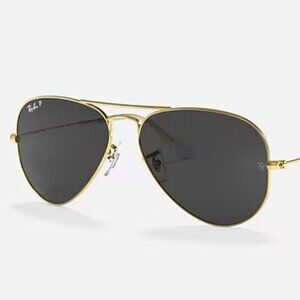 Ray-Ban RB3025 Aviator Classic Sunglasses - like new